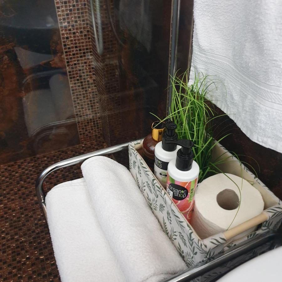 Fit Paradise Apartman ميسكولك المظهر الخارجي الصورة