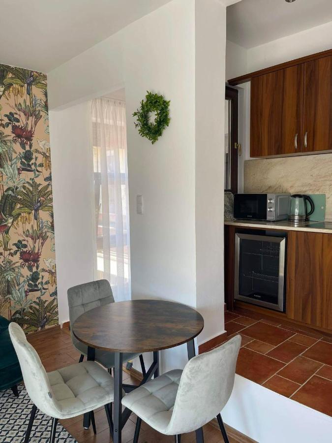 Fit Paradise Apartman ميسكولك المظهر الخارجي الصورة